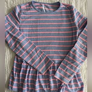 Vineyard Vines girls shirt size medium (10-12)